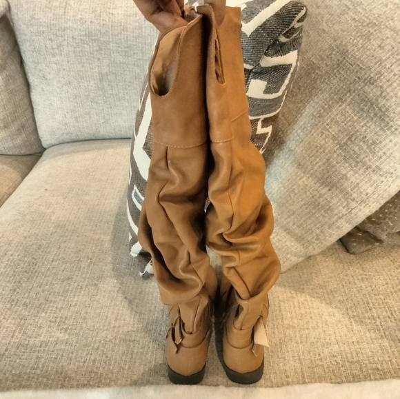 Chase + Chole Buckle Boots - Picture 5 of 7